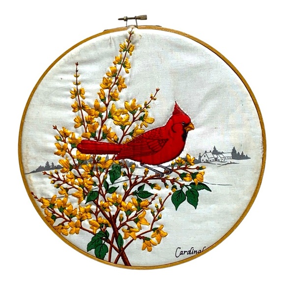 Vintage Set of Tenor Framed Bird Needlepoints - Picture 2 of 4